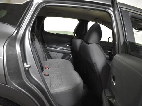 Certified 2025 Nissan Kicks SV AWD/4WD image 28