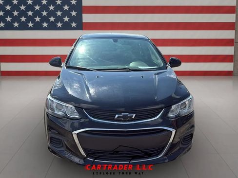 Used 2019 Chevrolet Sonic LT w/ Convenience Package FWD image 8