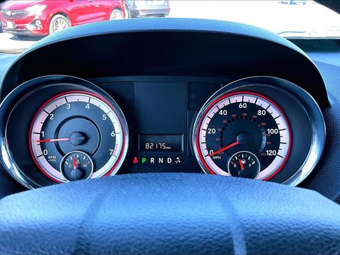 Used 2018 Dodge Grand Caravan SE w/ UConnect Hands-Free Group FWD image 21
