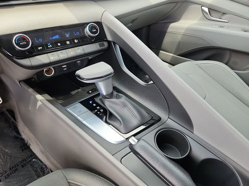 New 2025 Hyundai Elantra Sport image 18