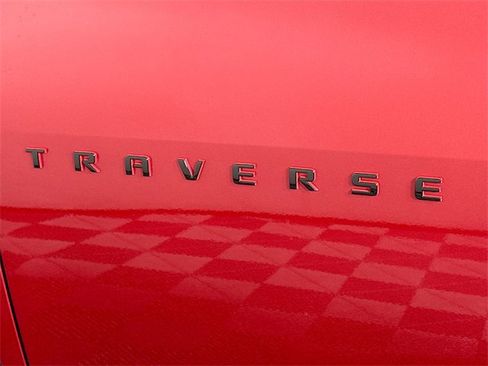 Used 2022 Chevrolet Traverse Premier w/ Redline Edition image 28