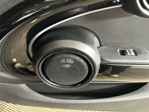 Used 2024 MINI Cooper SE image 29