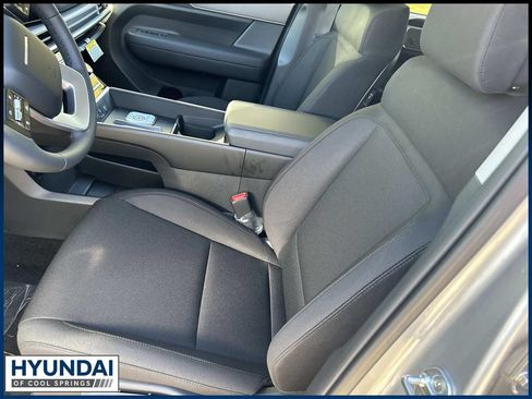 New 2026 Hyundai Santa Fe SE FWD image 14