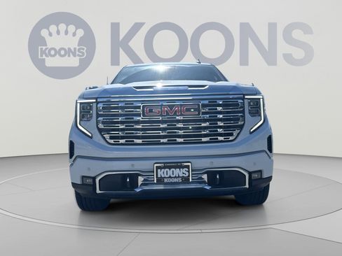 New 2026 GMC Sierra 1500 Denali w/ Denali Reserve Package AWD/4WD image 8