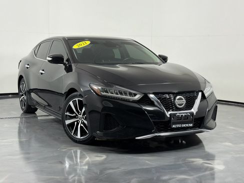 Used 2021 Nissan Maxima 3.5 SV w/ Floor Mat Group FWD image 2