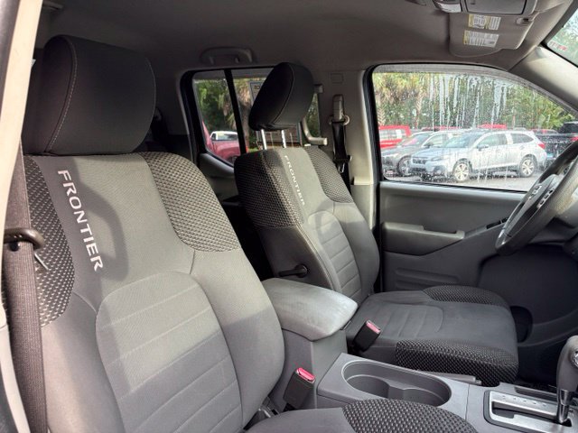 Used 2018 Nissan Frontier SV RWD image 22