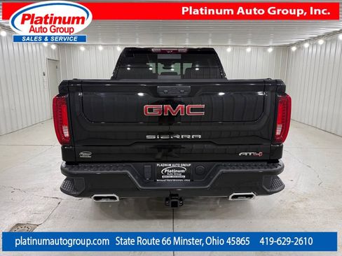 Used 2024 GMC Sierra 1500 AT4 w/ Technology Package AWD/4WD image 4