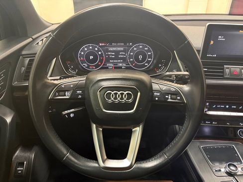 Used 2019 Audi Q5 2.0T Premium Plus AWD/4WD image 19