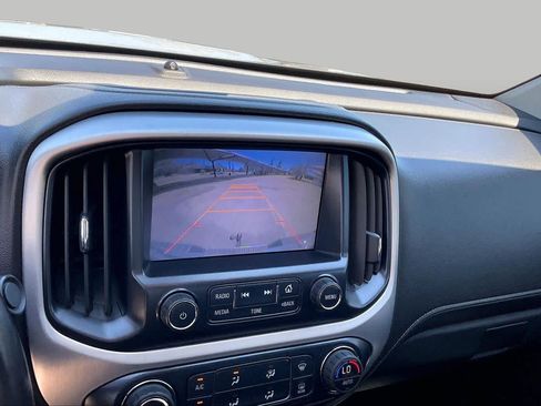Used 2015 GMC Canyon SLT AWD/4WD image 26