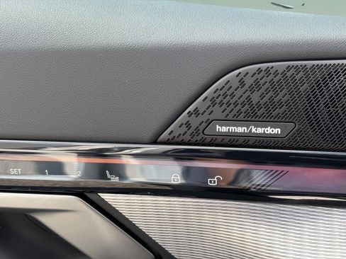 New 2026 BMW i5 eDrive40 w/ M Sport Package image 30