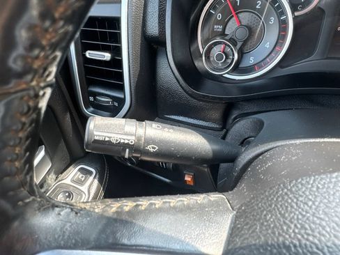 Used 2019 RAM 2500 Big Horn w/ Towing Technology Group AWD/4WD image 14