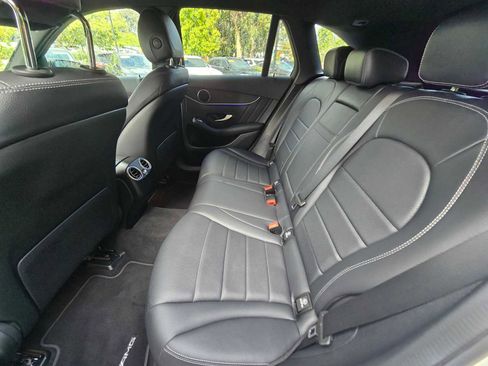 Certified 2022 Mercedes-Benz GLC 300 4MATIC image 21