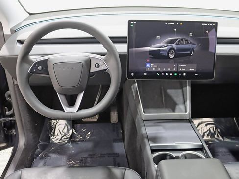 Used 2026 Tesla Model Y Long Range image 14