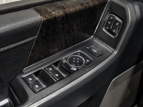 Used 2024 Ford F350 Lariat AWD/4WD image 45