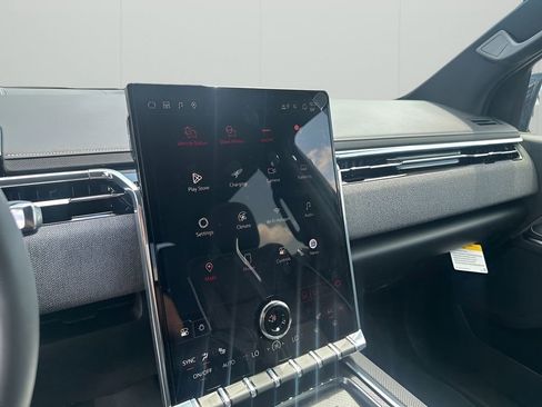 New 2026 GMC Sierra EV Elevation image 35