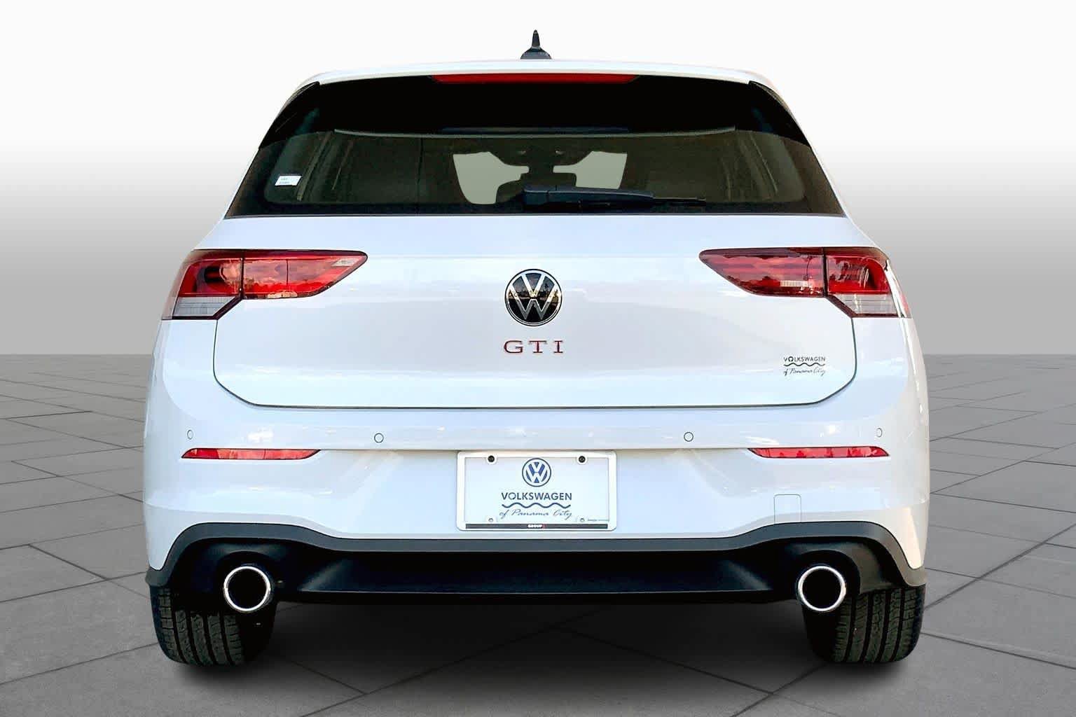 New 2026 Volkswagen GTI SE FWD image 4