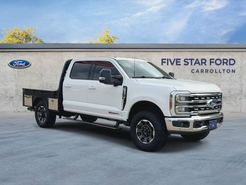 Used 2024 Ford F250 Lariat w/ Lariat Ultimate Package AWD/4WD image 2