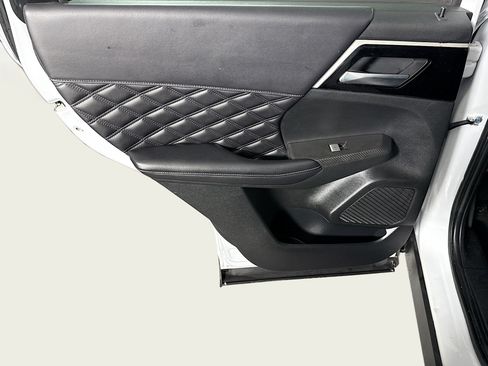 Used 2022 Mitsubishi Outlander SEL FWD image 26