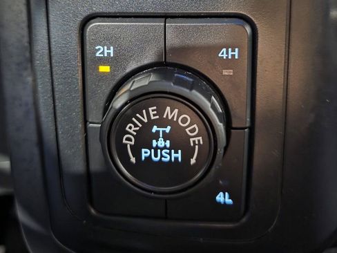 Used 2022 Ford F150 XLT w/ Equipment Group 301A Mid image 34