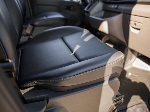 New 2026 Ford Transit 250 Low Roof w/ Load Area Protection Package image 28