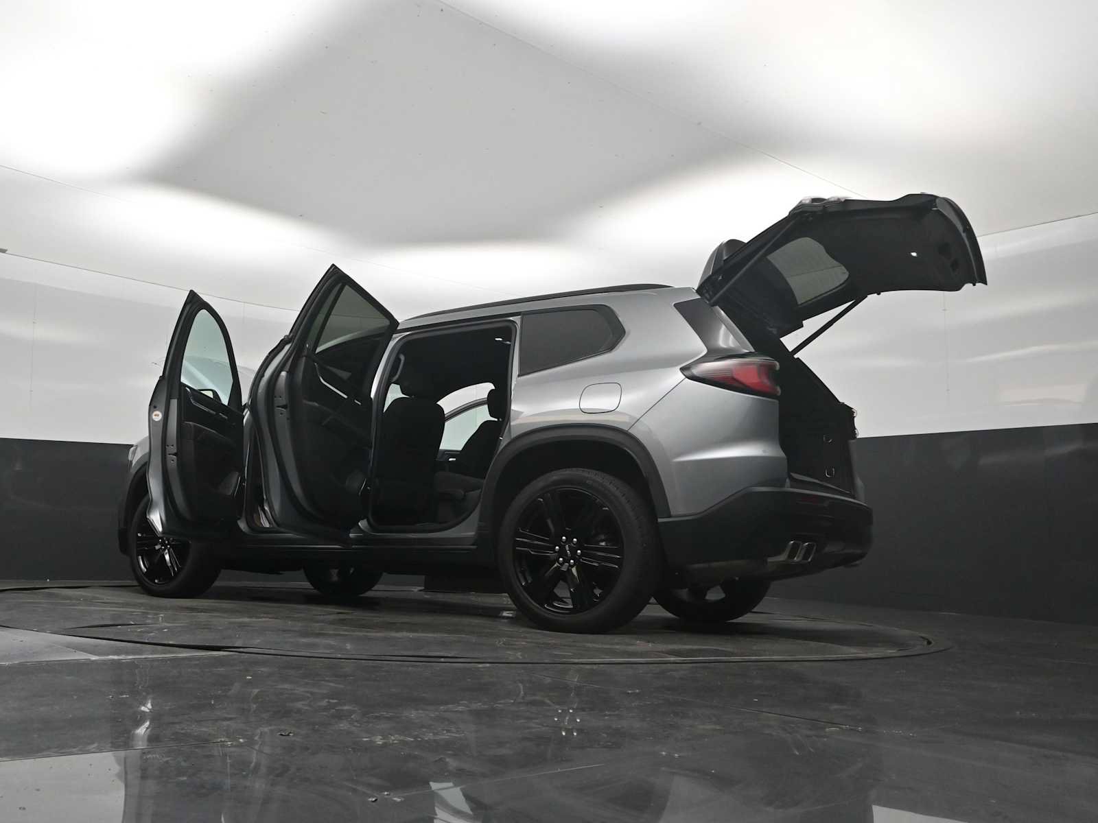 Used 2025 GMC Acadia Elevation w/ Black Edition AWD/4WD image 41
