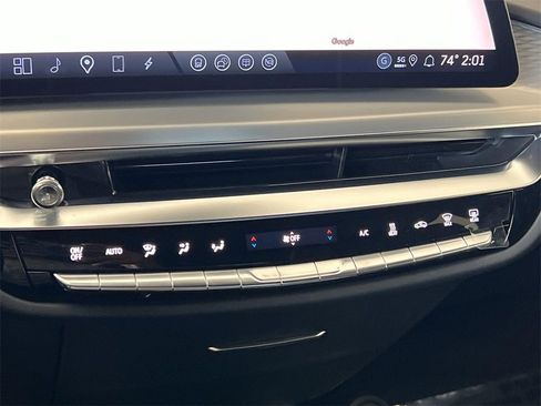 New 2026 Cadillac Lyriq V image 20