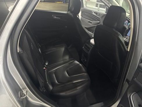 Used 2021 Ford Edge Titanium AWD/4WD image 33