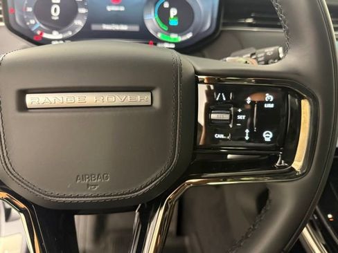 New 2025 Land Rover Range Rover Sport Dynamic SE AWD/4WD image 19