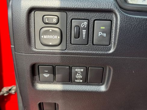 Used 2018 Toyota 4Runner Limited image 36