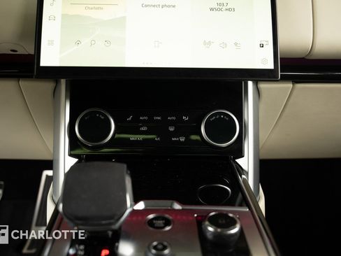 Used 2023 Land Rover Range Rover SE image 21