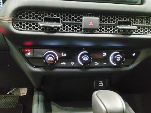 Used 2025 Honda HR-V Sport image 33