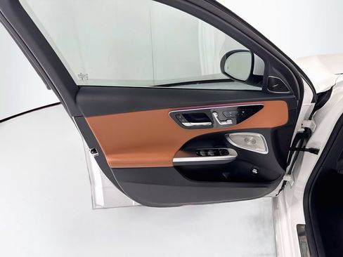 Used 2026 Mercedes-Benz C 300 Sedan image 24