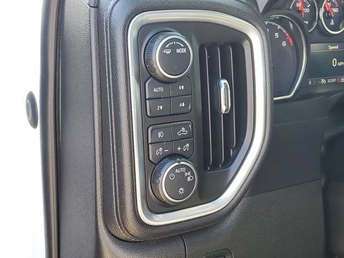 Used 2021 Chevrolet Silverado 1500 RST AWD/4WD image 11