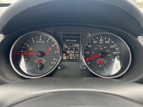 Used 2013 Nissan Rogue S AWD/4WD image 16