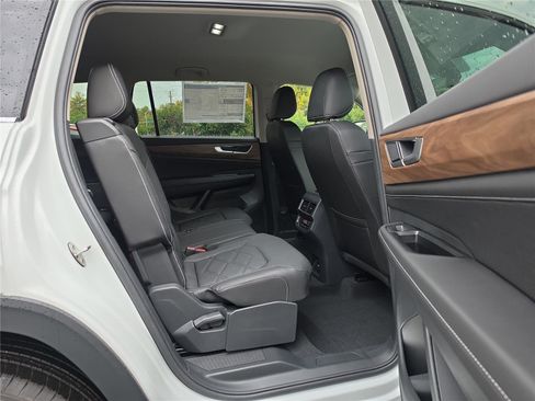 New 2026 Volkswagen Atlas SE AWD/4WD image 26