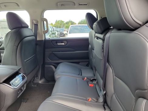 New 2026 Nissan Armada SV AWD/4WD image 11