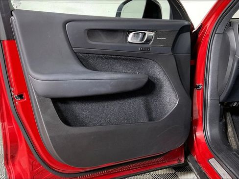 Used 2023 Volvo C40 P8 Recharge Ultimate AWD/4WD image 22