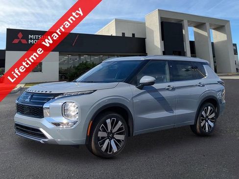 New 2026 Mitsubishi Outlander SEL FWD image 1