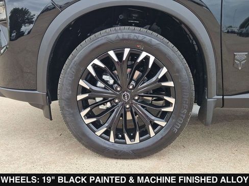 New 2026 Nissan Rogue SV FWD image 29