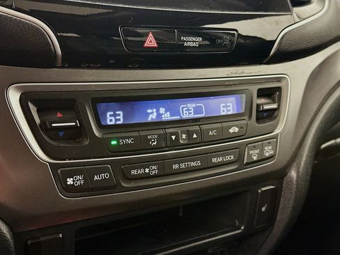 Used 2022 Honda Pilot Special Edition image 23