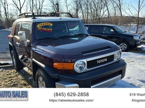 Used 2007 Toyota FJ Cruiser 4WD image 1