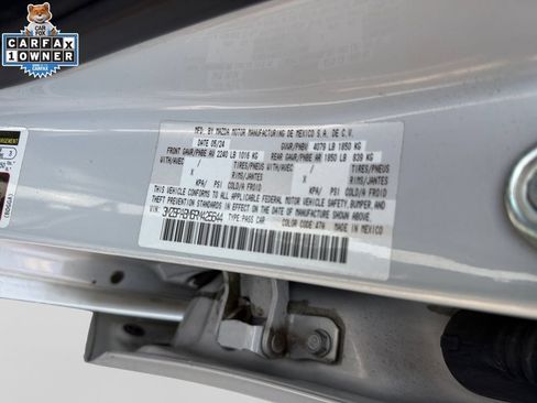 Used 2024 MAZDA MAZDA3 s FWD image 31