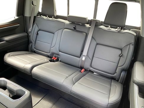 Used 2026 GMC Sierra 1500 Denali AWD/4WD image 15