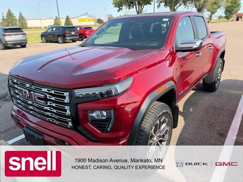 Used 2024 GMC Canyon Denali AWD/4WD image 1