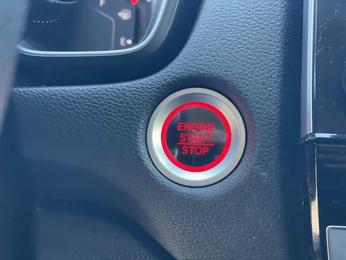 Used 2019 Honda CR-V EX image 18