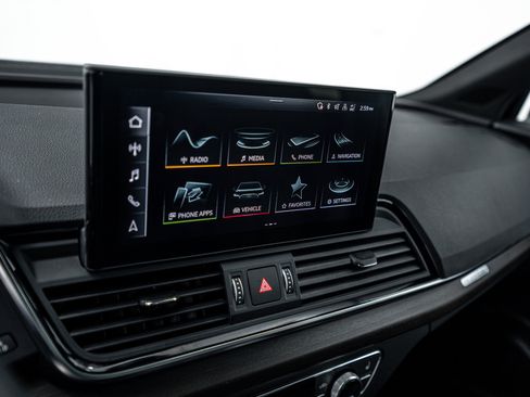 Certified 2023 Audi Q5 2.0T Premium Plus w/ Premium Plus Package image 12