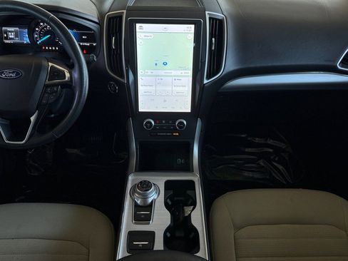 Certified 2022 Ford Edge SEL w/ Convenience Package image 15