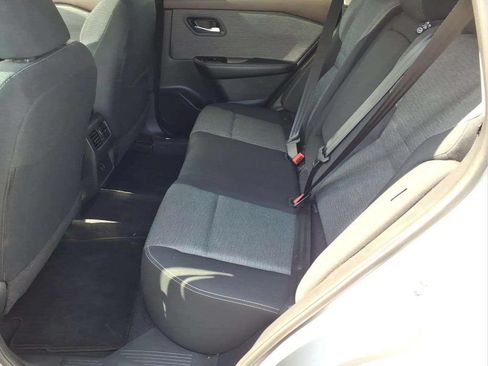 Used 2023 Nissan Rogue SV FWD image 14