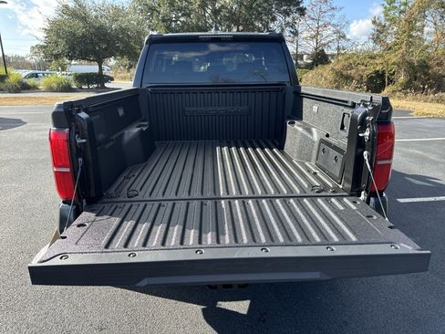 New 2024 Toyota Tacoma TRD Off-Road AWD/4WD image 39