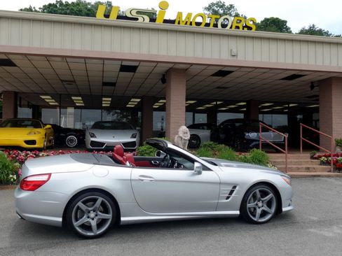 Used 2013 Mercedes-Benz SL 550 image 9